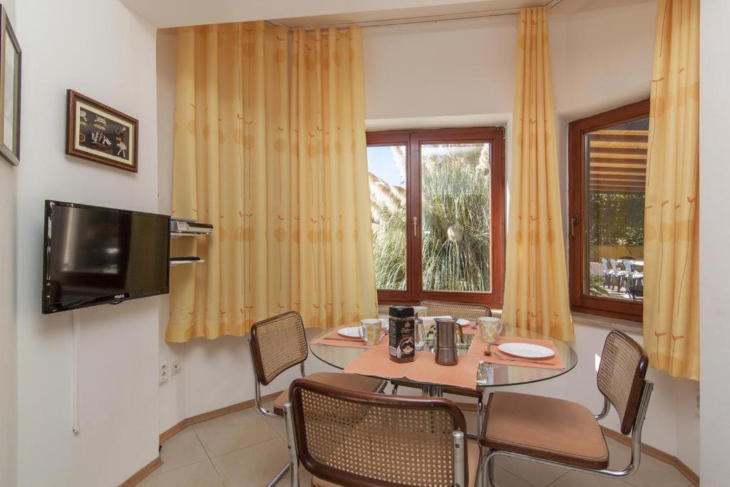 Apartments Caterina Пула Экстерьер фото