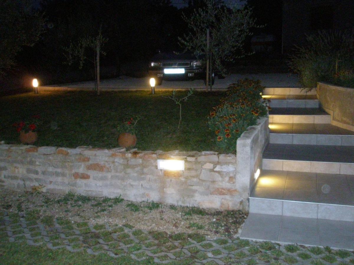 Apartments Caterina Пула Экстерьер фото